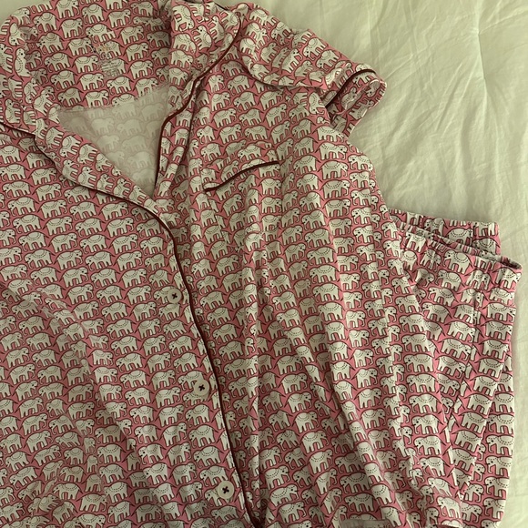 Roller Rabbit Elephant Pajama Set - Picture 3 of 3